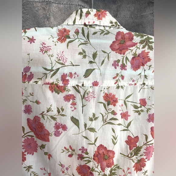 🌺 Passport Sheer Floral Top - Picture 4 of 8